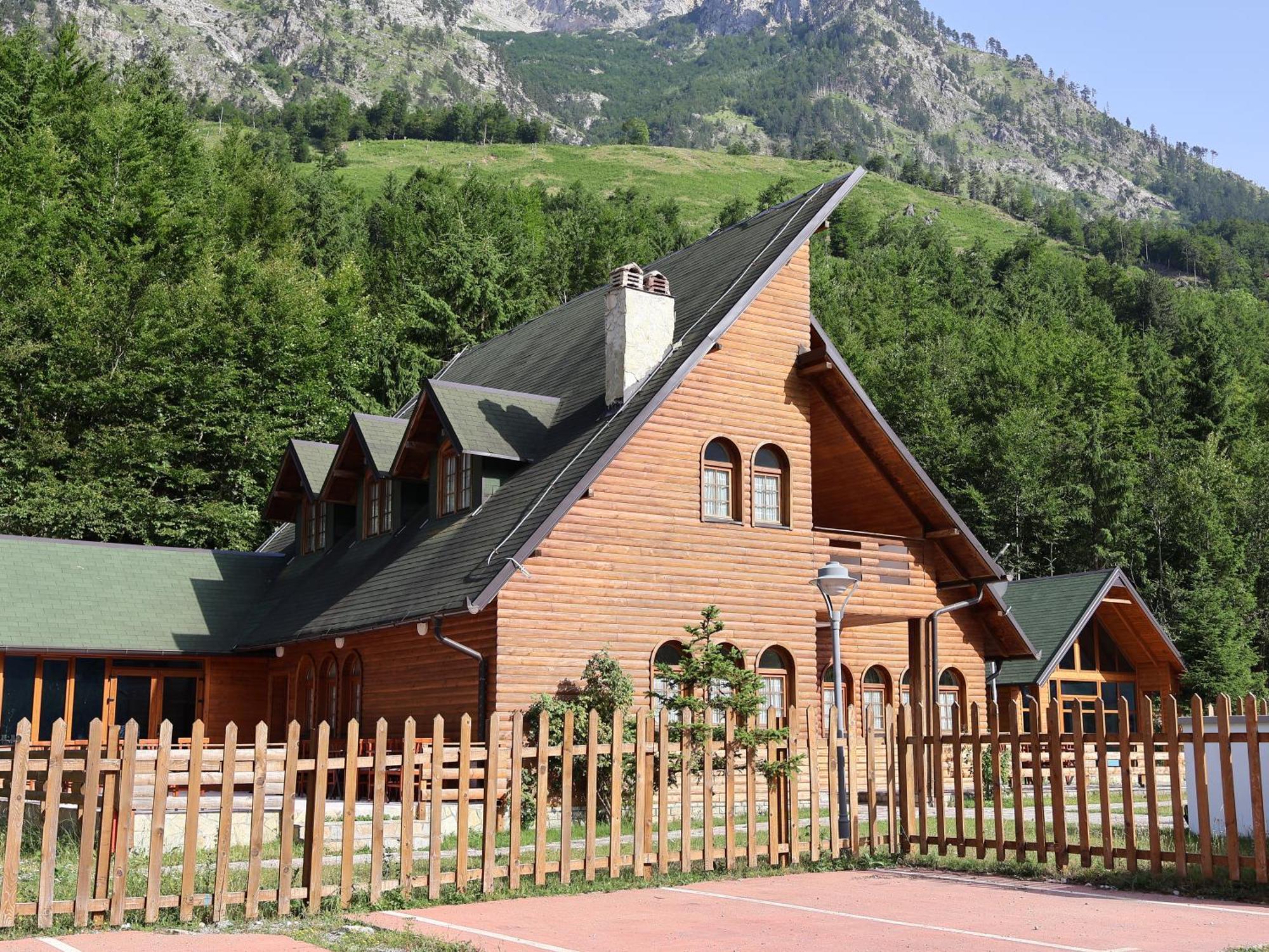 Mik Hotel Valbona מראה חיצוני תמונה