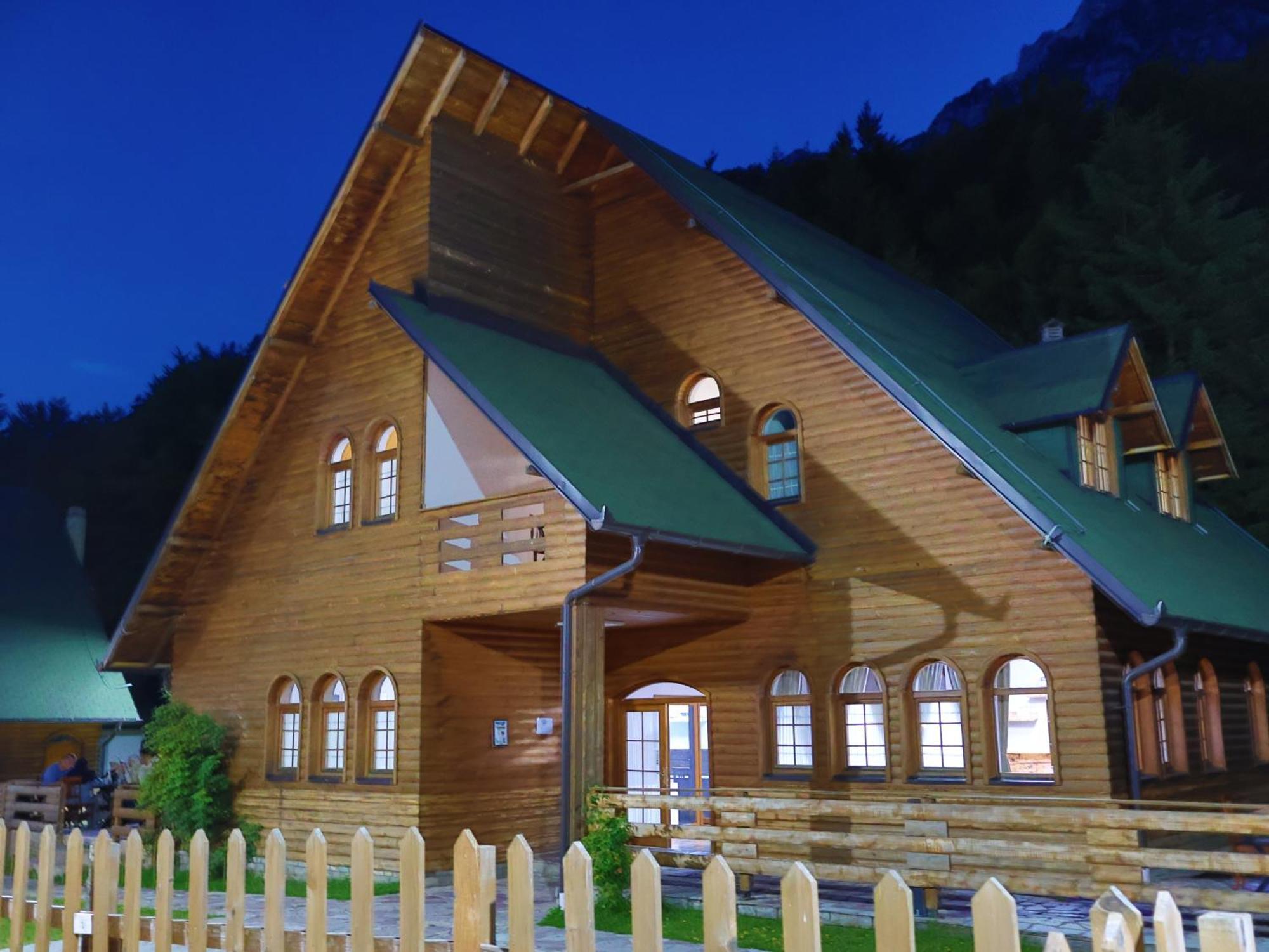 Mik Hotel Valbona מראה חיצוני תמונה