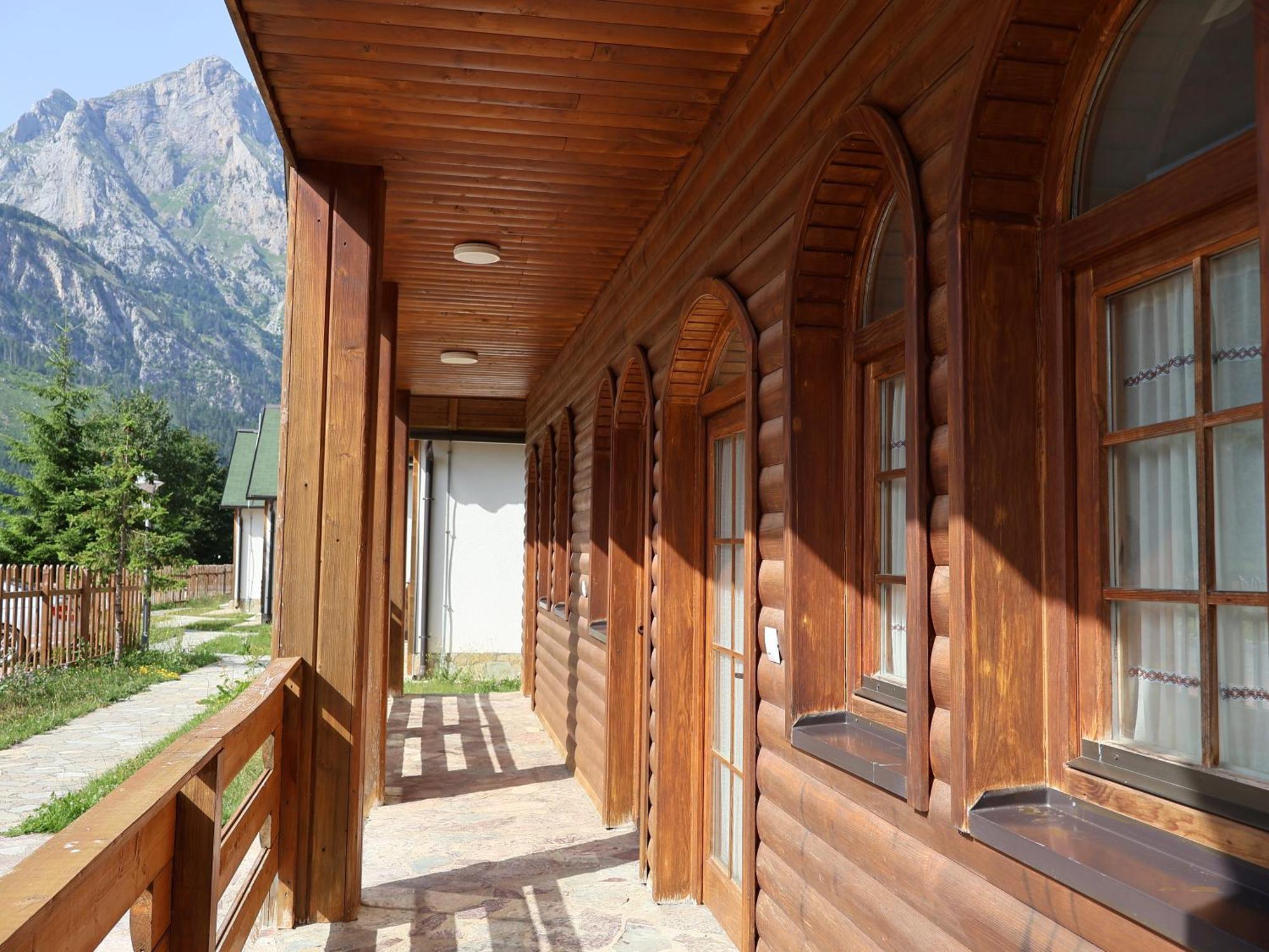 Mik Hotel Valbona מראה חיצוני תמונה