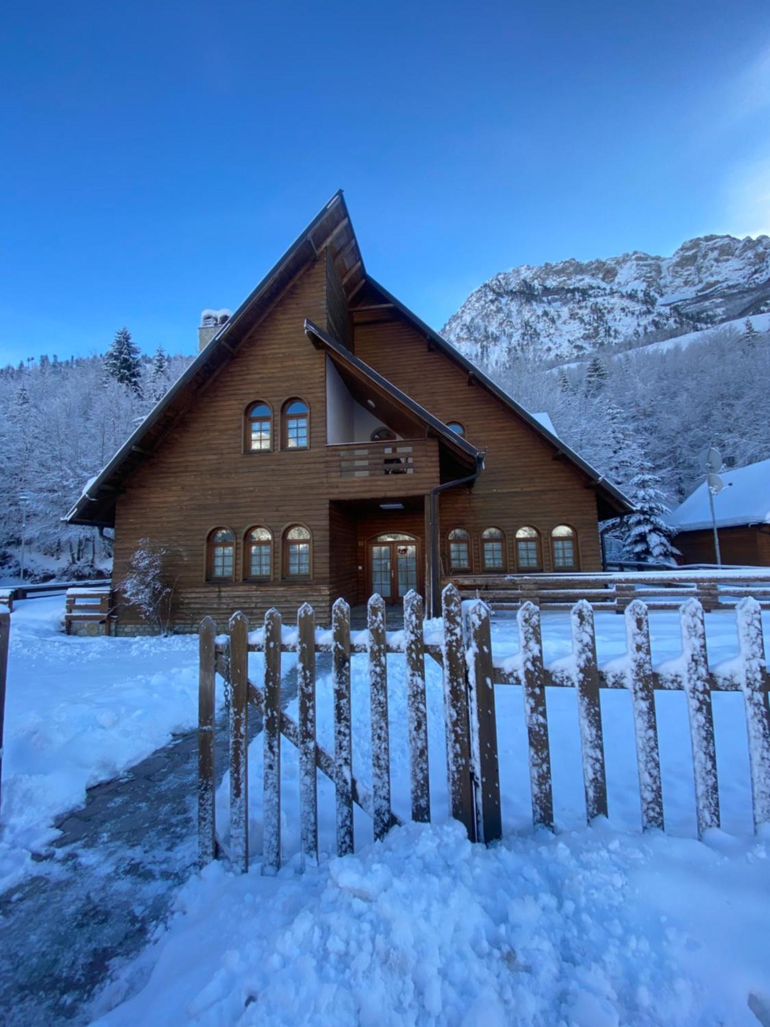 Mik Hotel Valbona מראה חיצוני תמונה