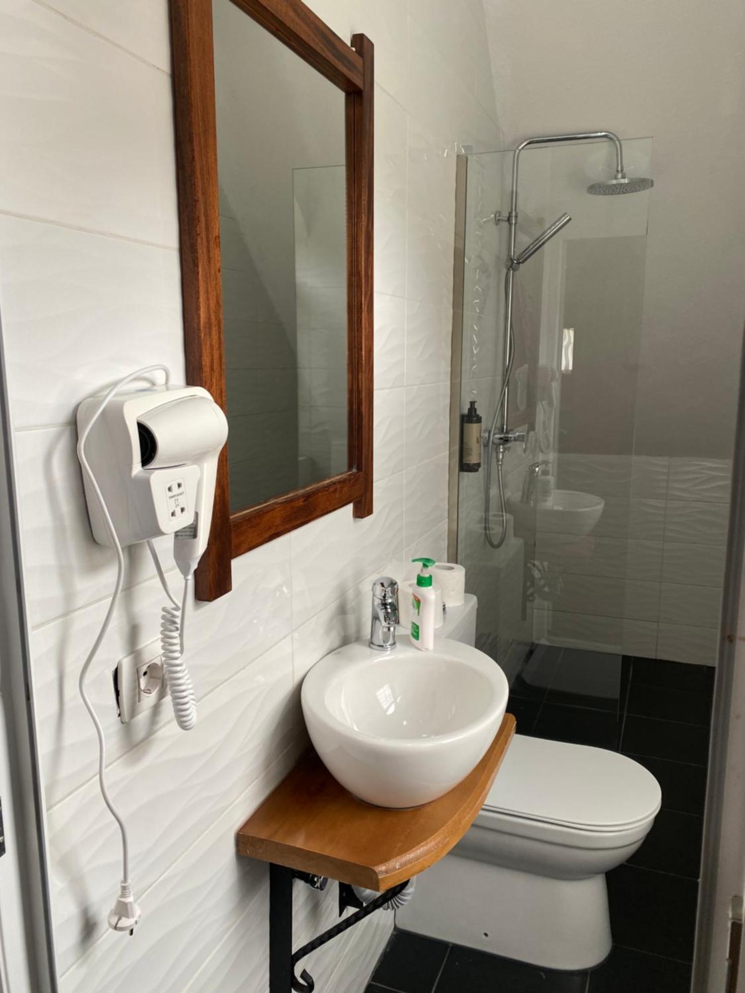 Mik Hotel Valbona מראה חיצוני תמונה